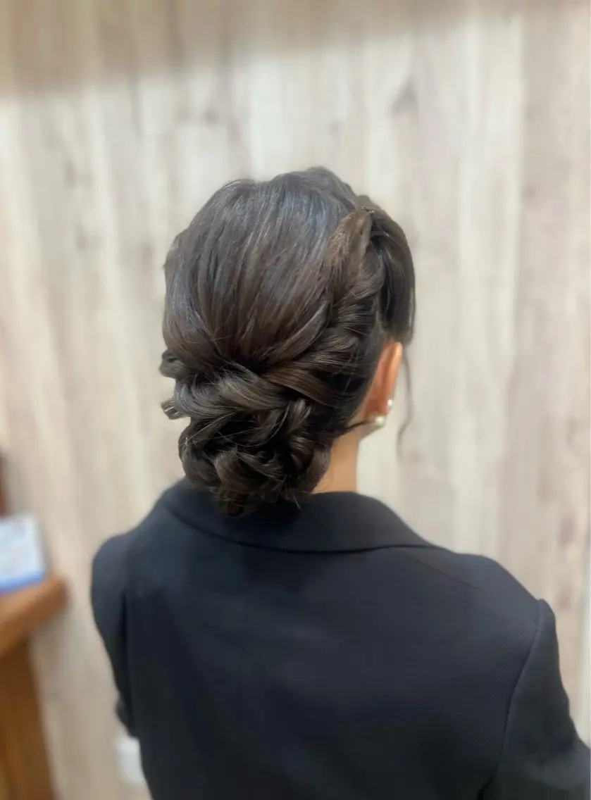 ヘアアレンジ ヘアセット ヘアメイクネイリスト hidemi中目黒のヘアスタイル