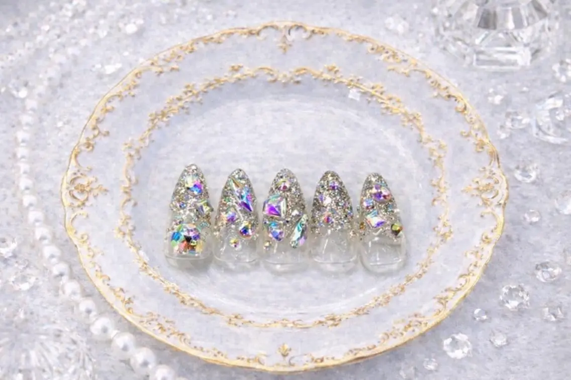 ネイル REBEST南森町 nail🪽のネイルデザイン