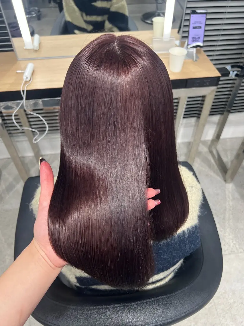 ロング カラー ブリーチ 髪質改善 トリートメント ヘアカラー 💗愛され暖色💗 ピンク/レッド💗のヘアスタイル