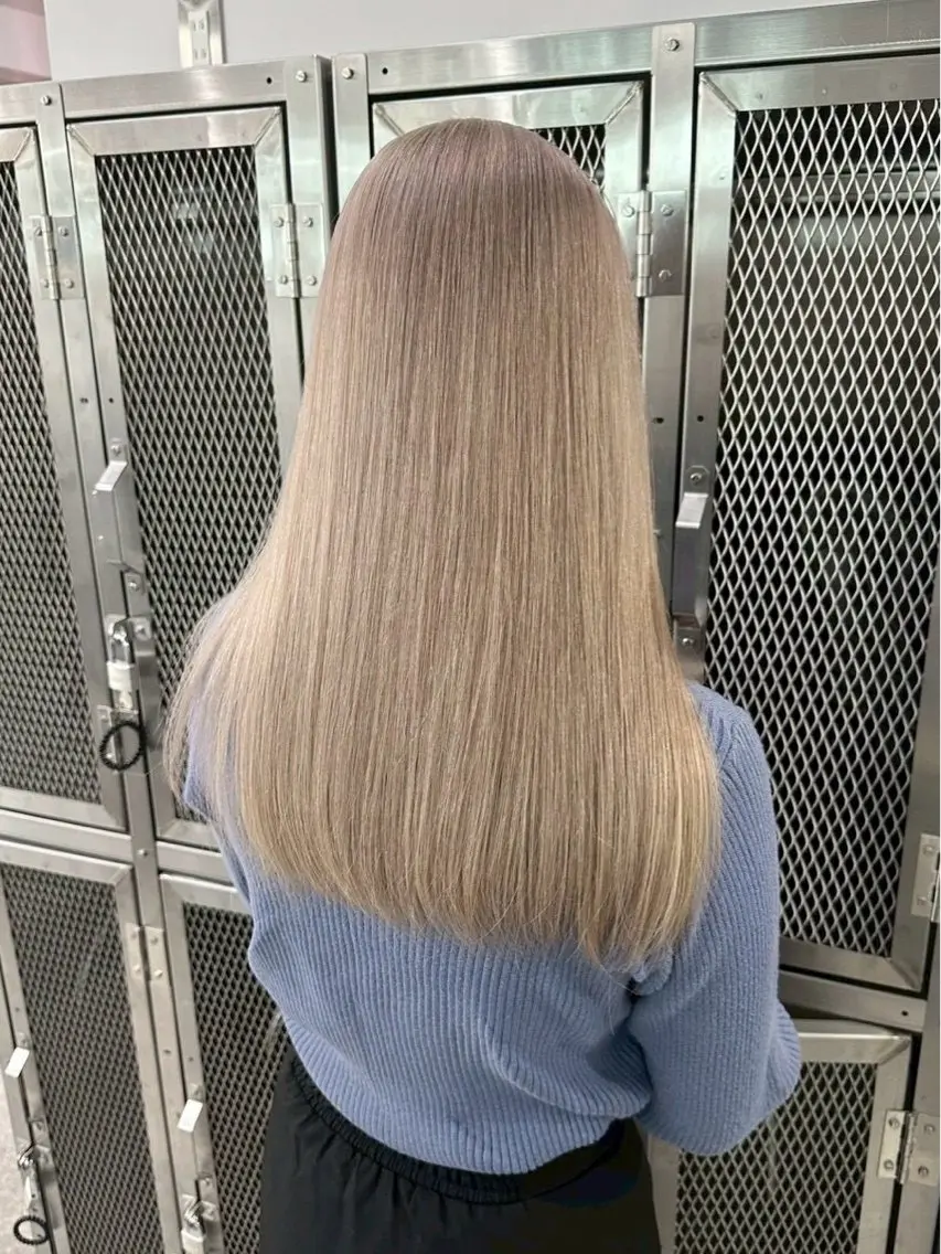 ミディアム カラー sugimoto haruka.のヘアスタイル