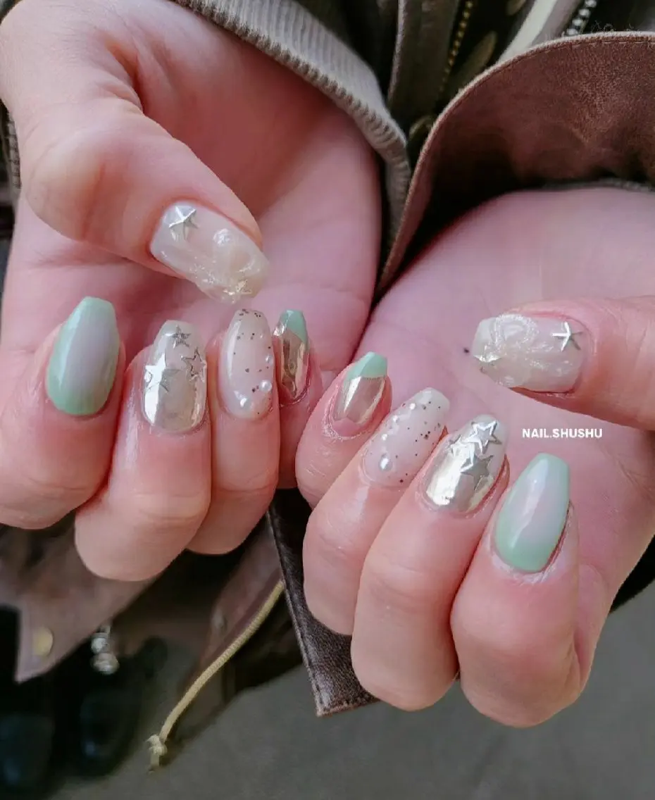 ネイル 持ち込み ニュアンスネイル ワンカラーネイル シンプルネイル 春ネイル ハンドネイル 3dパーツ/流行り 👧shushu❤️のネイルデザイン