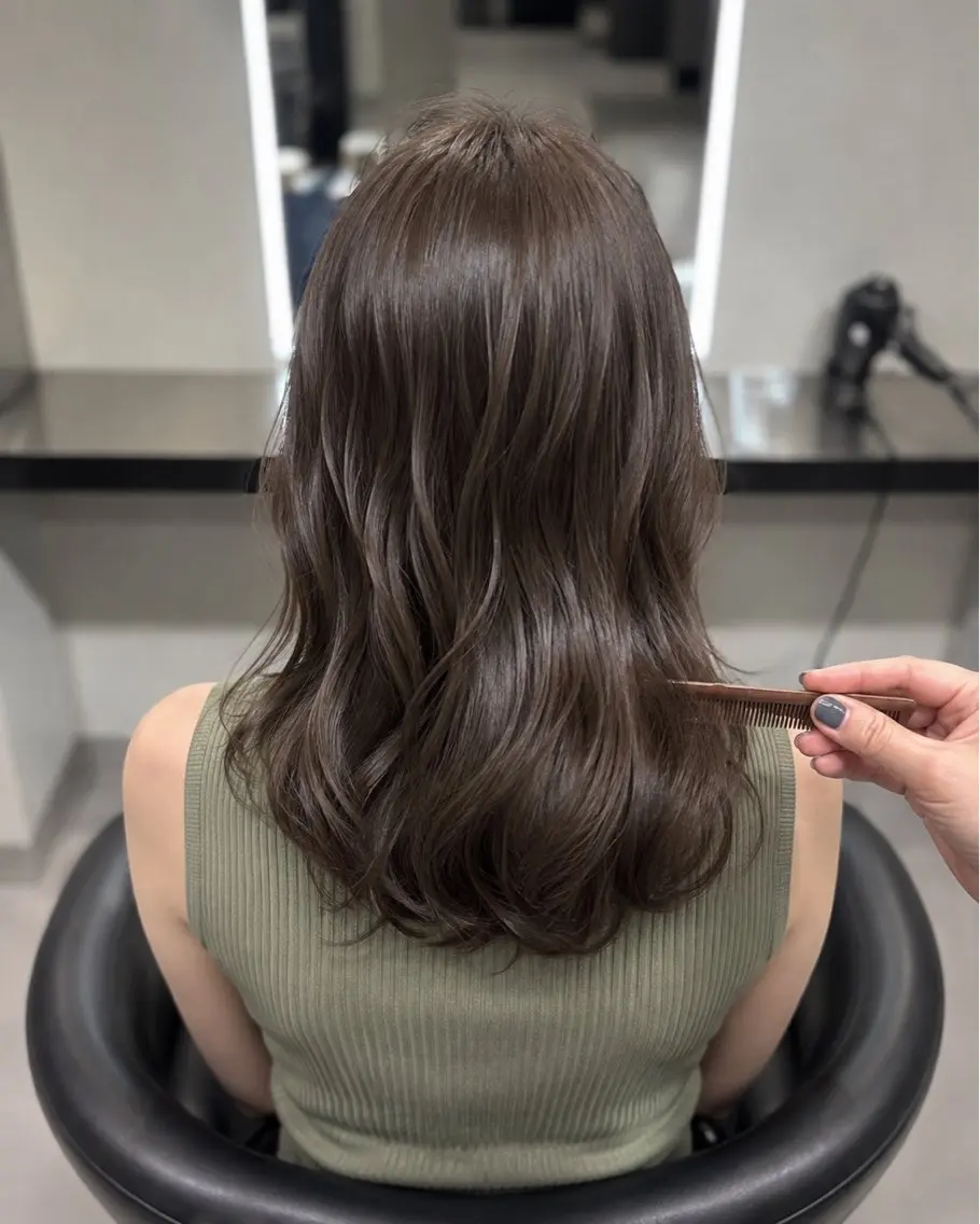ミディアム カラー ブラウンカラー トリートメント 🌈ウルトワ水素 髪質改善naru🌈のヘアスタイル