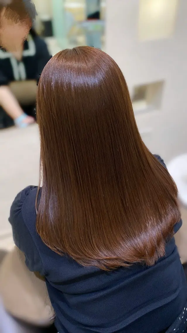 ロング ヘアカラー トリートメント ハイトーン/ デザインカラー/カナのヘアスタイル