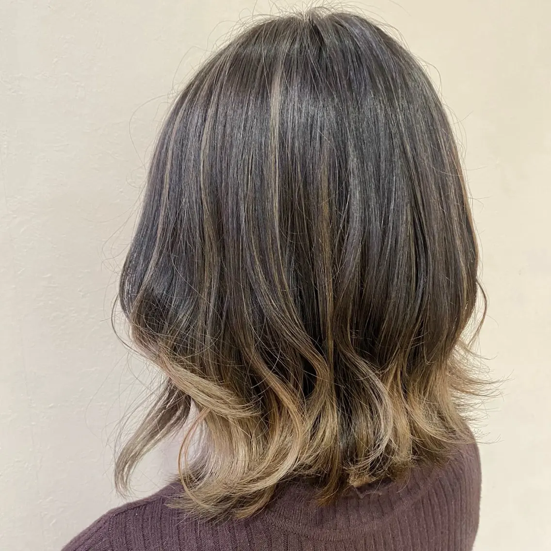 ミディアム レイヤーカット ヘアカラー GINZARay2 風本朱里🐥のヘアスタイル