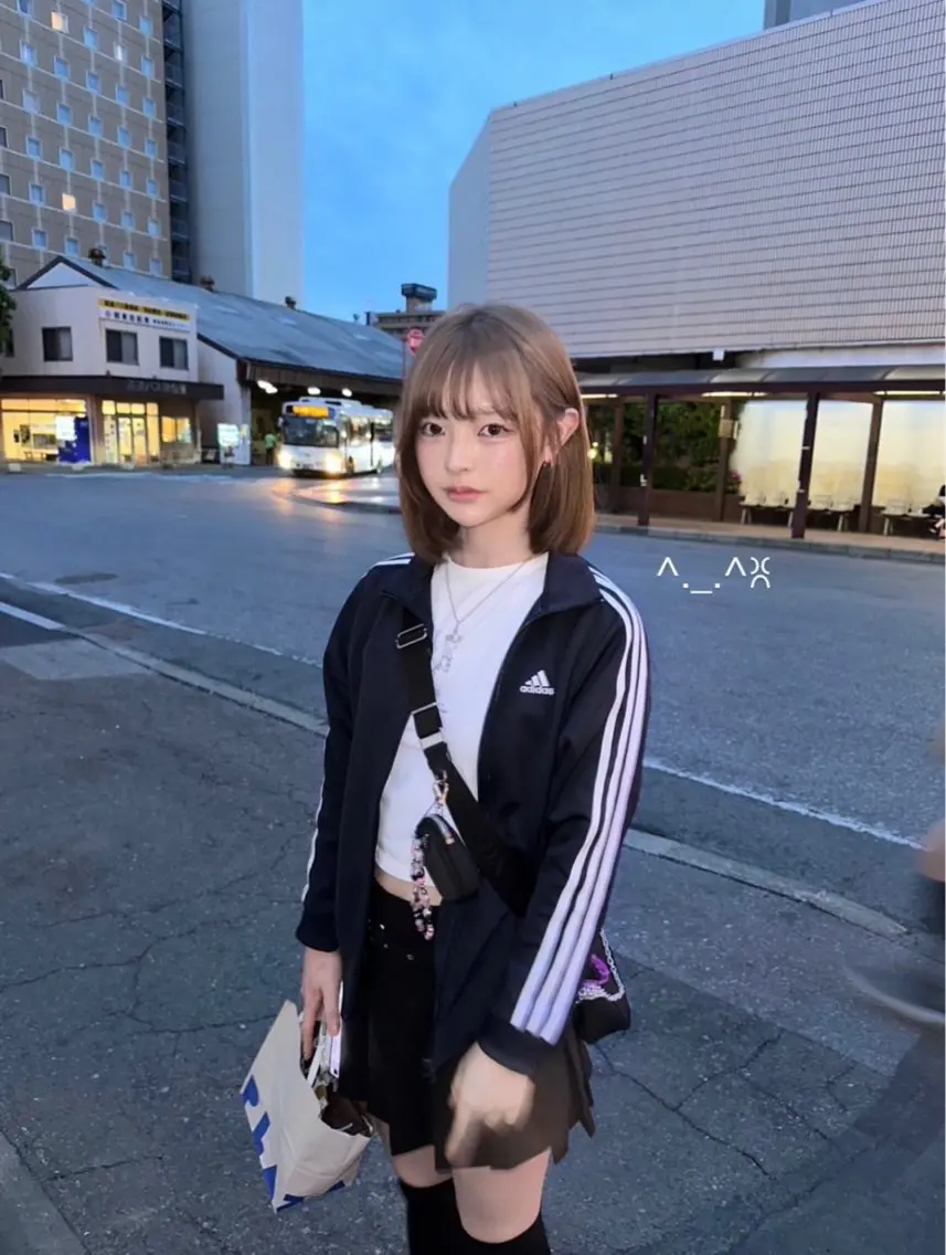 カラー 只野 真衣のヘアスタイル