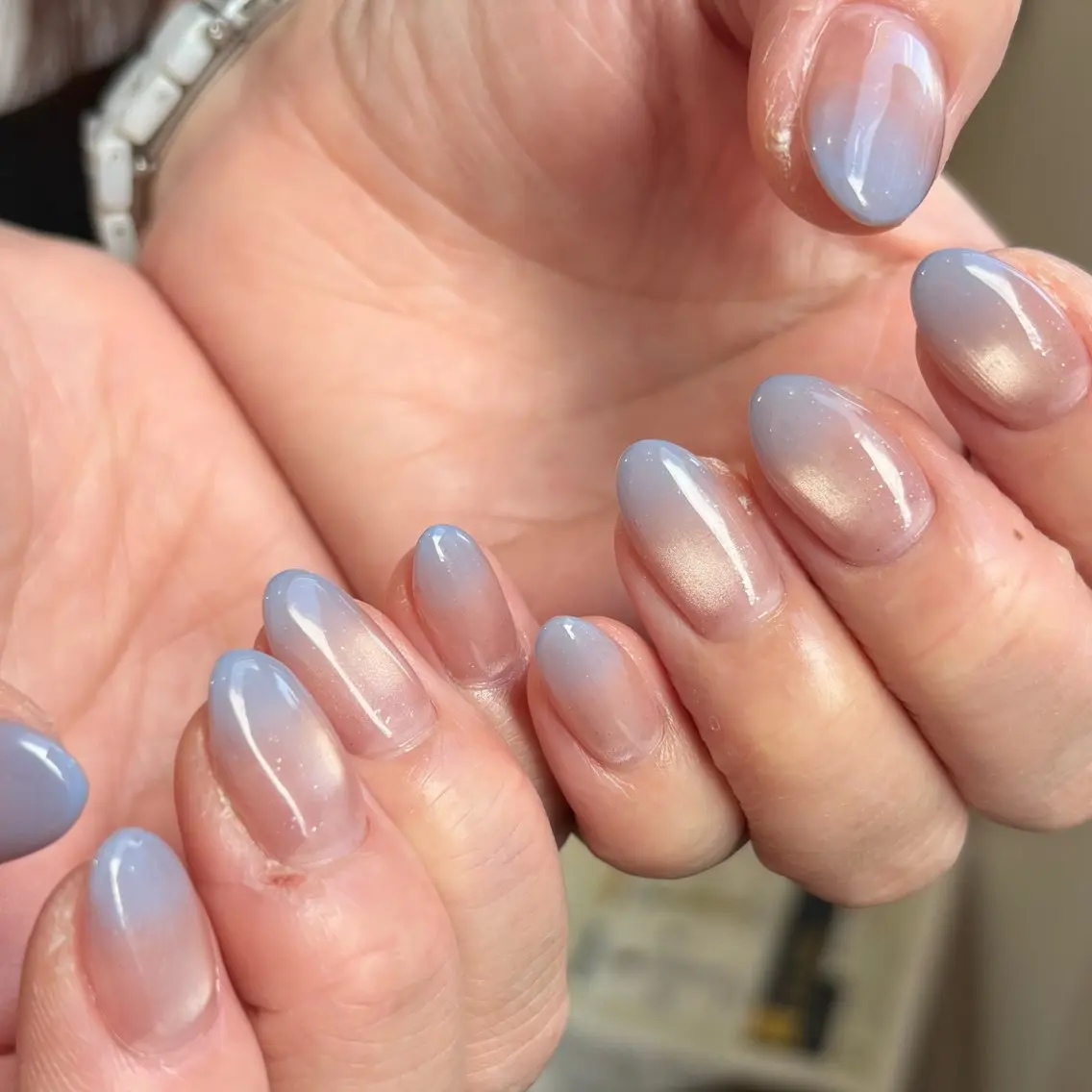 ミディアム ハンドネイル Clala Ayumiのネイルデザイン