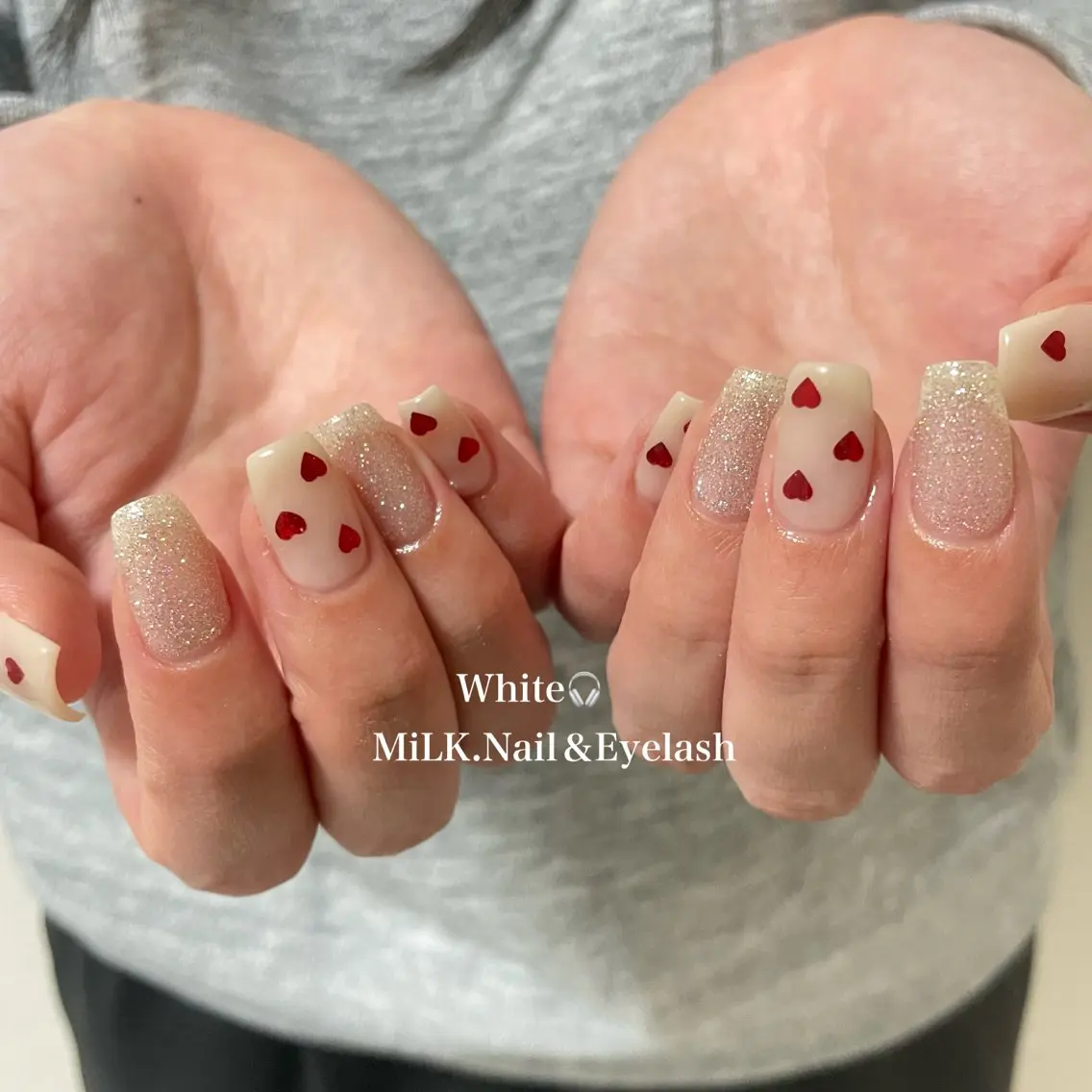 ネイル シンプルネイル ハンドネイル MiLK. wakaのマツエク・マツパデザイン