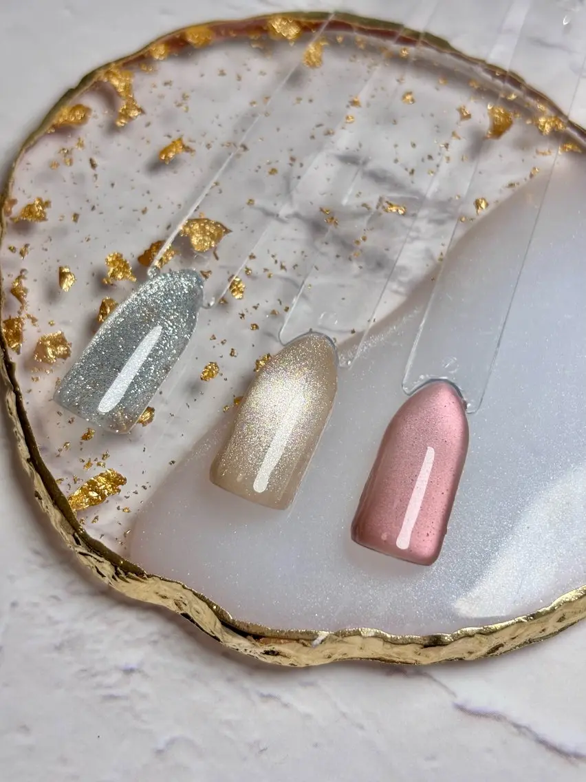 ネイル マグネットネイル nailsalon N iJiのネイルデザイン