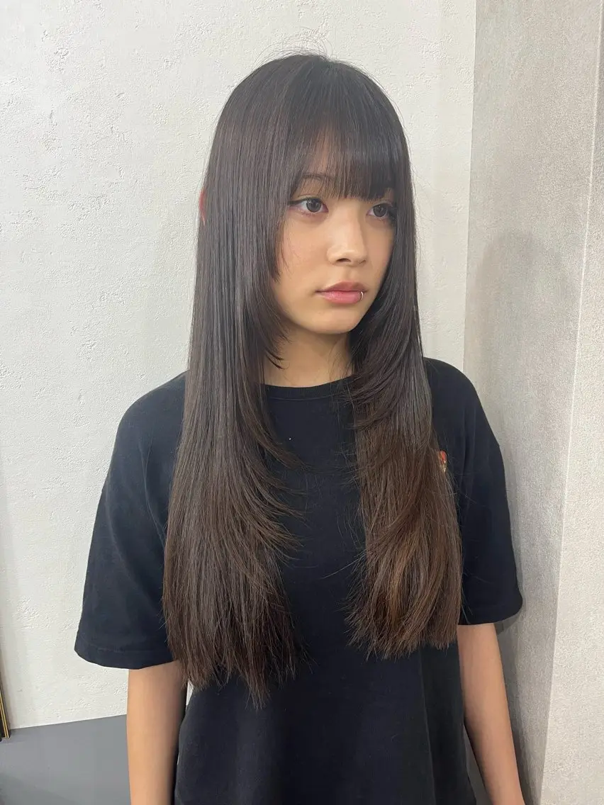 ロング カット トリートメント 韓国風透明感カラー 💎YUI💎のヘアスタイル