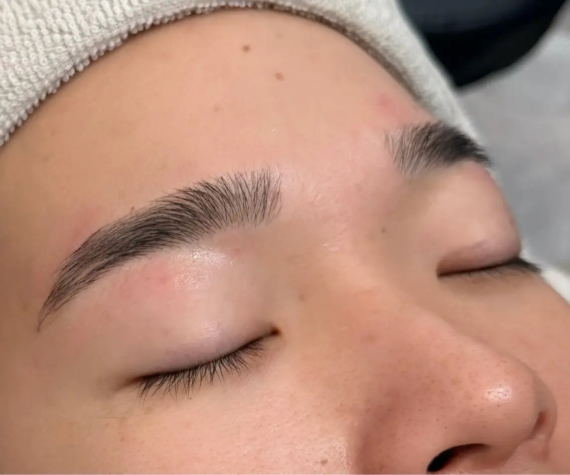 アイブロウ メンズアイブロウ ワックス脱毛 眉カット その他(アイブロウ) LEDエクステ ❤️🔥そらのマツエク・マツパデザイン