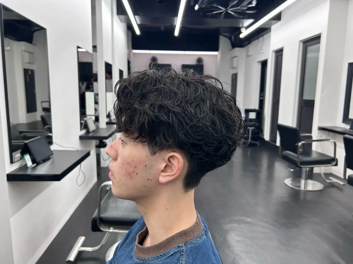 パーマ メンズ カット パーマ メンズ特化🔥 田上舶斗/横浜のヘアスタイル