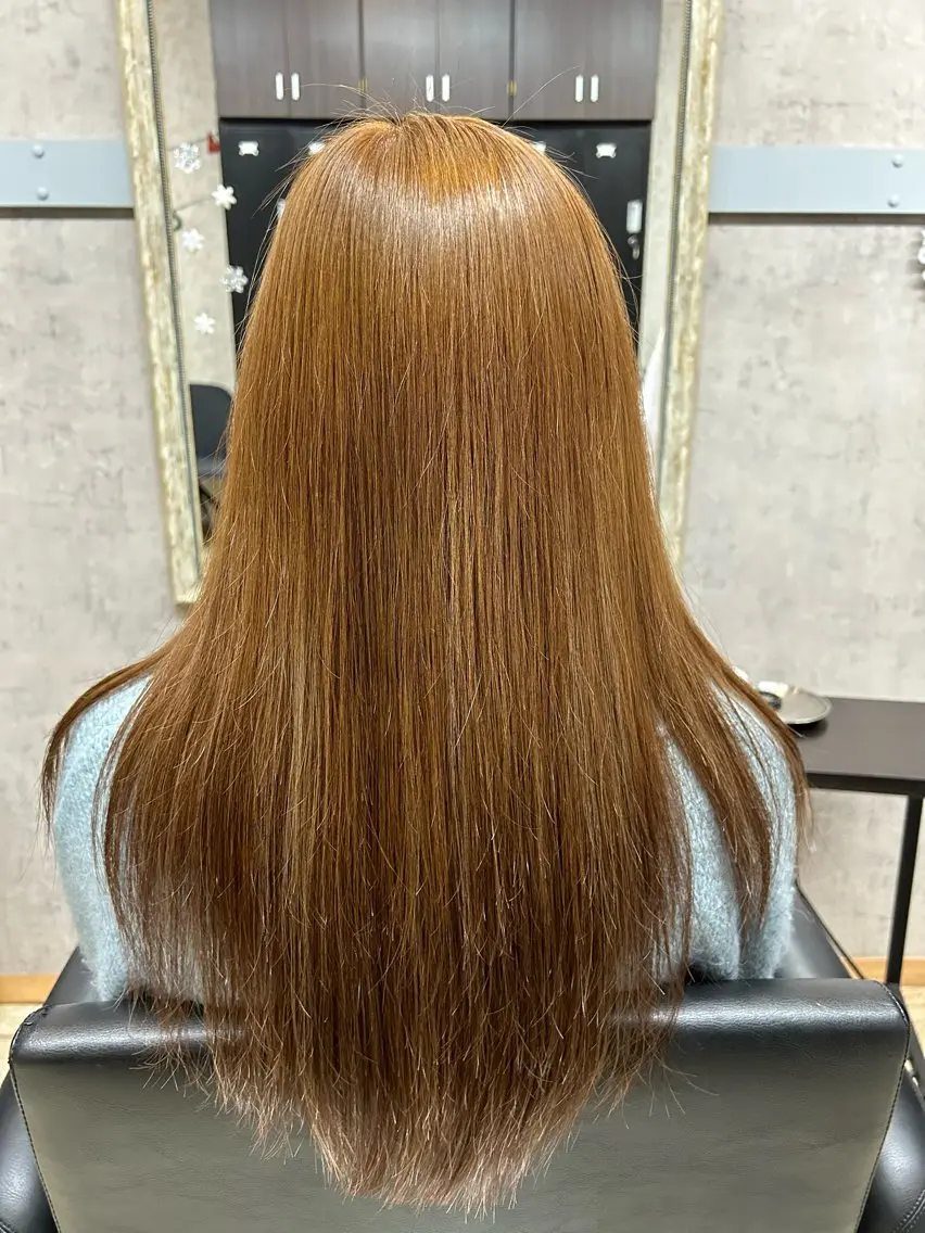 ロング カラー ベージュカラー ブラウンカラー ブラウンベージュ 青柳 若奈のヘアスタイル