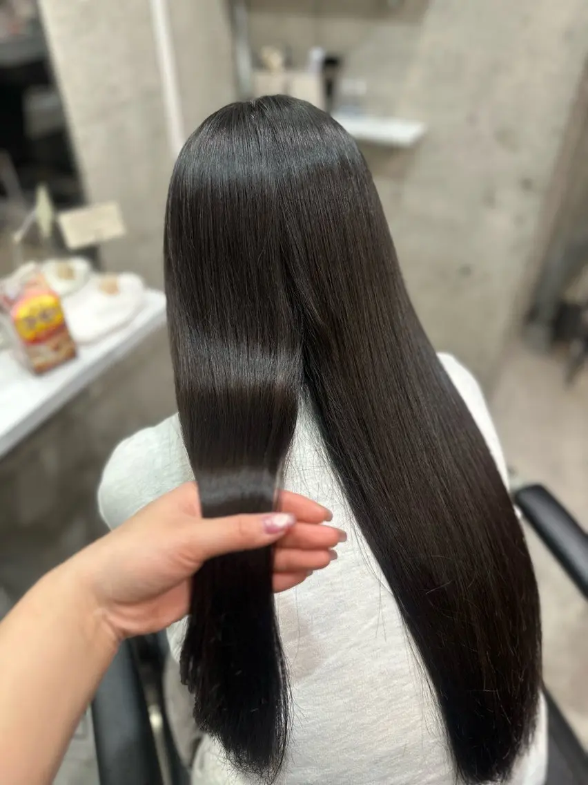 ロング 縮毛矯正 トリートメント 濱本 樹蘭のヘアスタイル