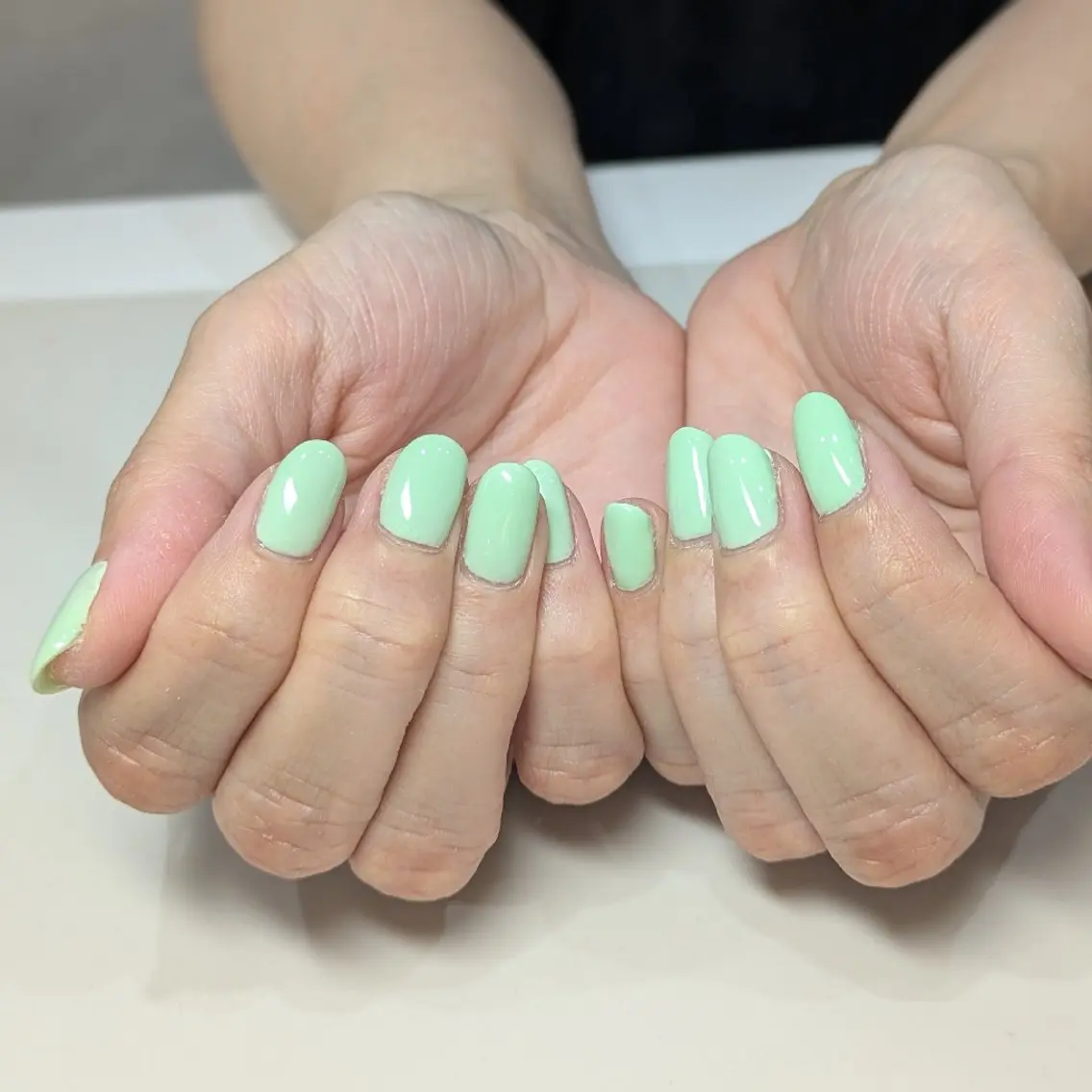 ネイル グリーン ハンドネイル hina ❁のネイルデザイン