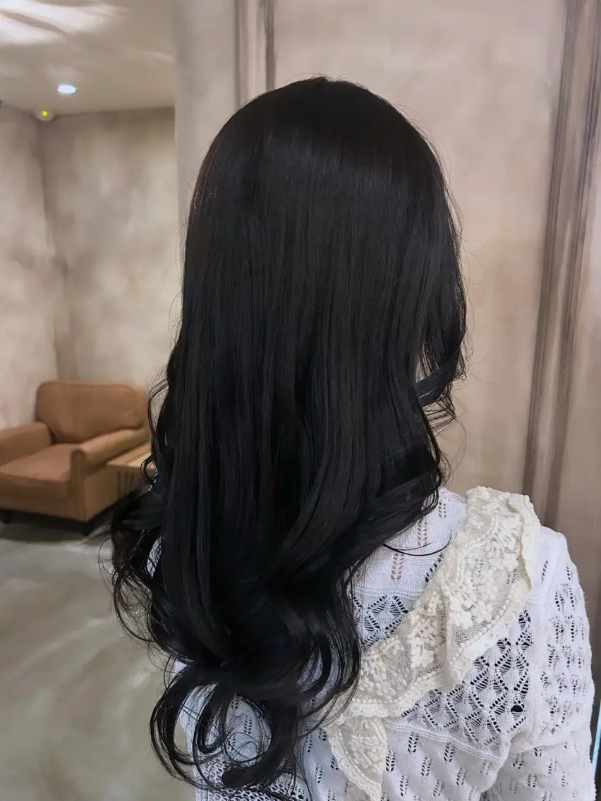 カラー 津村 優明のヘアスタイル