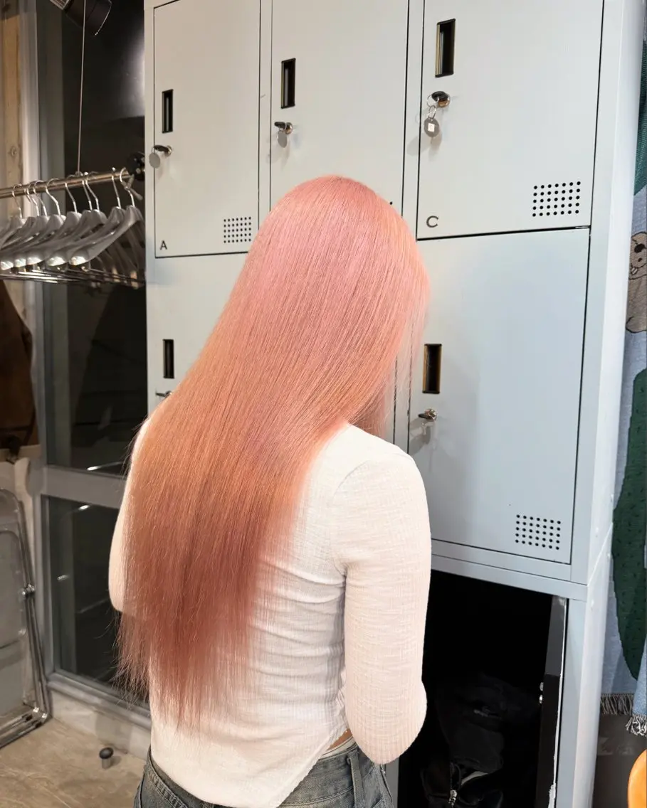 ミディアム カラー ピンクカラー ヘアカラー 【🥀履歴修正🥀】 ハイトーン職人/拓真のヘアスタイル