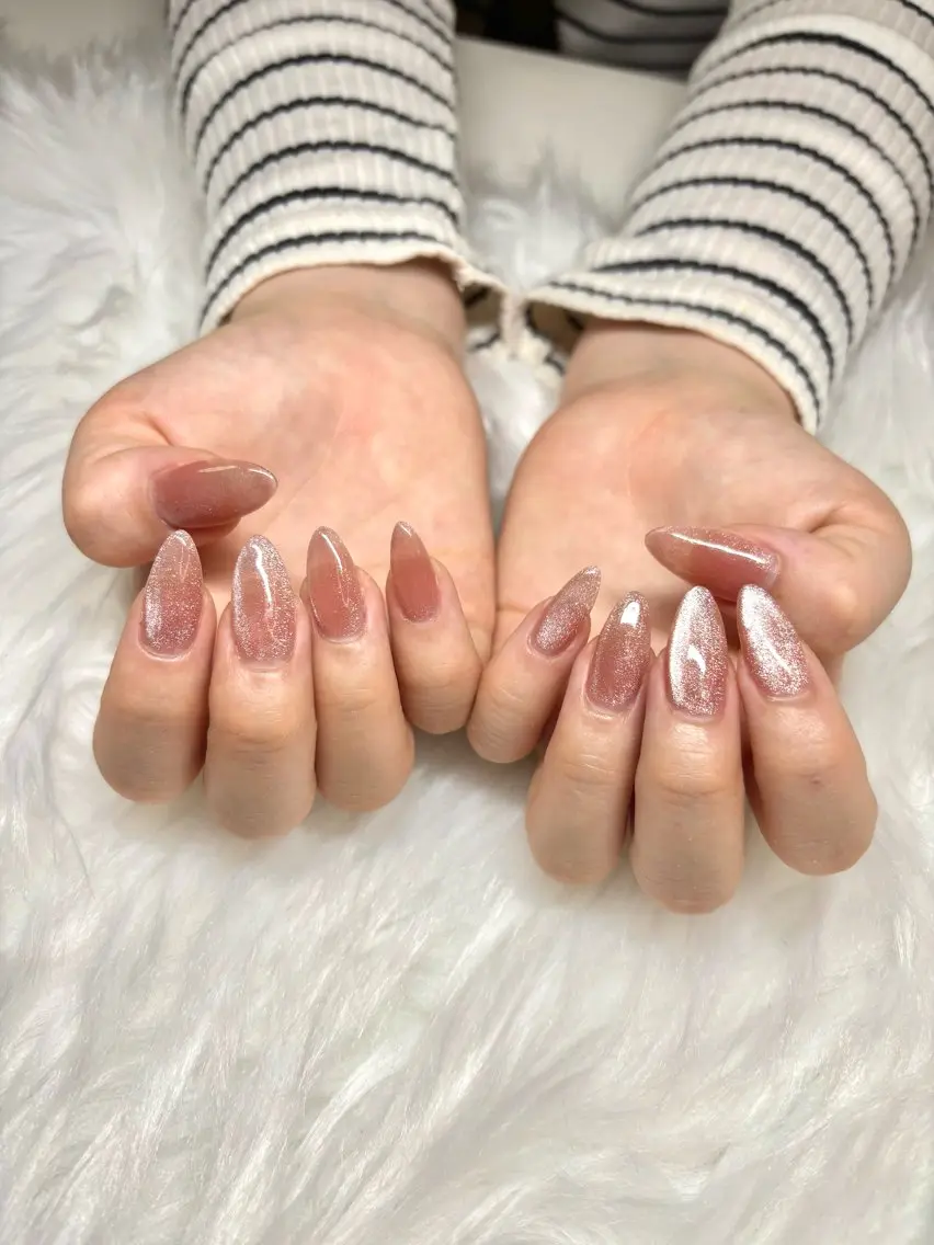 ネイル ビューティーサロン B.glossyのネイルデザイン
