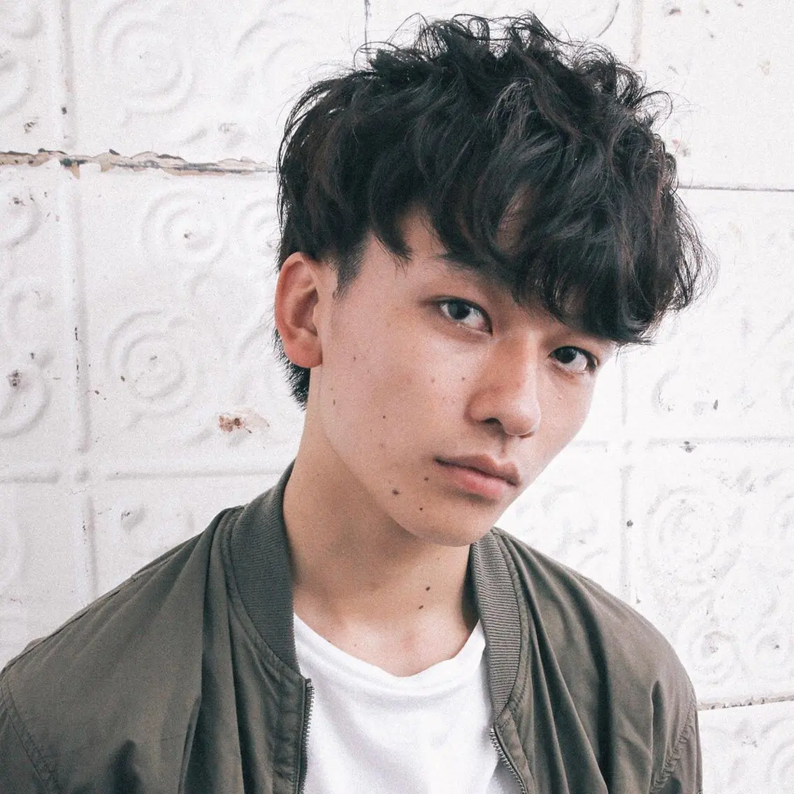 パーマ メンズ オールバック センターパート フェードカット カルマパーマ マッシュ カット ヘアカラー ツイスパ/波巻き対応 メンズ特化　石川愛理のヘアスタイル