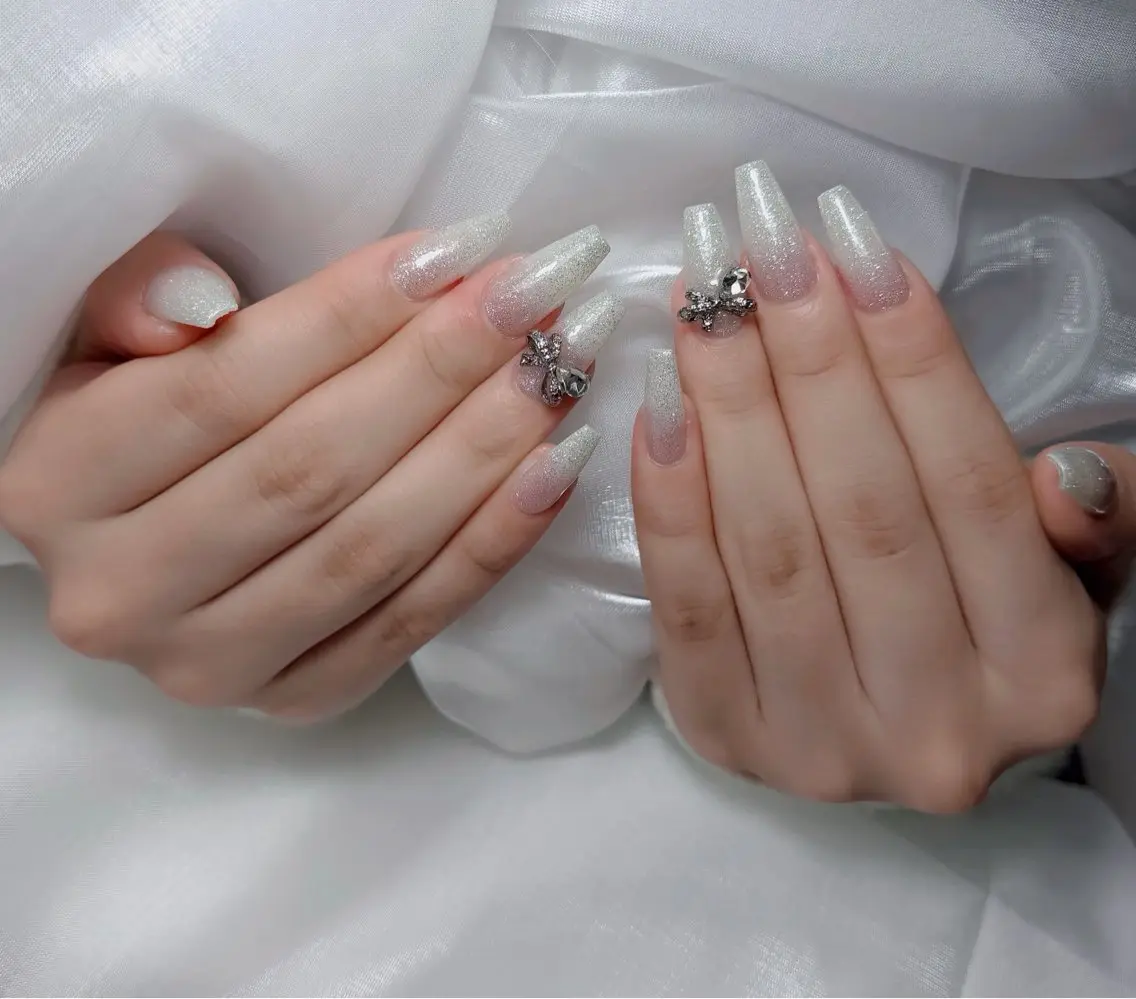 ネイル アートネイル フレンチネイル ジェルネイル 韓国ネイル マグネットネイル ハンドネイル Lenie Nail Okuboのネイルデザイン