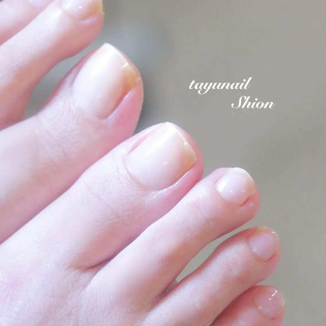 ネイル ブルー フットネイル ジェルネイル パラジェル ネイルサロン 【たゆnail】のネイルデザイン
