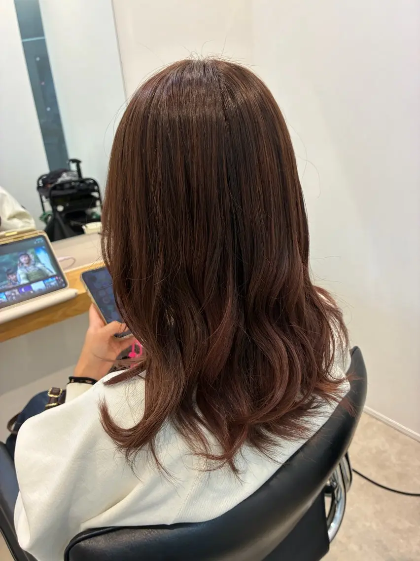 ミディアム カラー カット ヘアカラー トリートメント レイヤー/ヘアセット 💐nao.のヘアスタイル