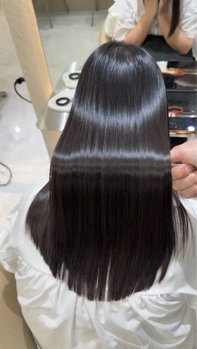 【平日人気No.1💫】カット✂️＋髪質改善inケアカラー🎨＋リンゴ幹細胞Tr🍎＋超音波アイロン💎艶髪に✨の写真