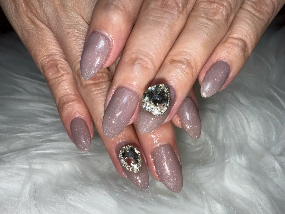 セミロング shandy nailのネイルデザイン