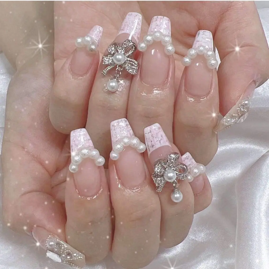 ネイル 長さ出し グラデーション キラキラネイル マグネットネイル ミラーネイル Lee Nails チップ長さだし専門店のネイルデザイン