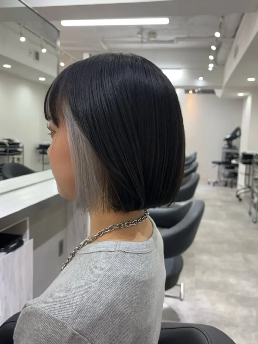 ショート カラー ヘアカラー トリートメント Viot 銀座 樋口 桃佳のヘアスタイル