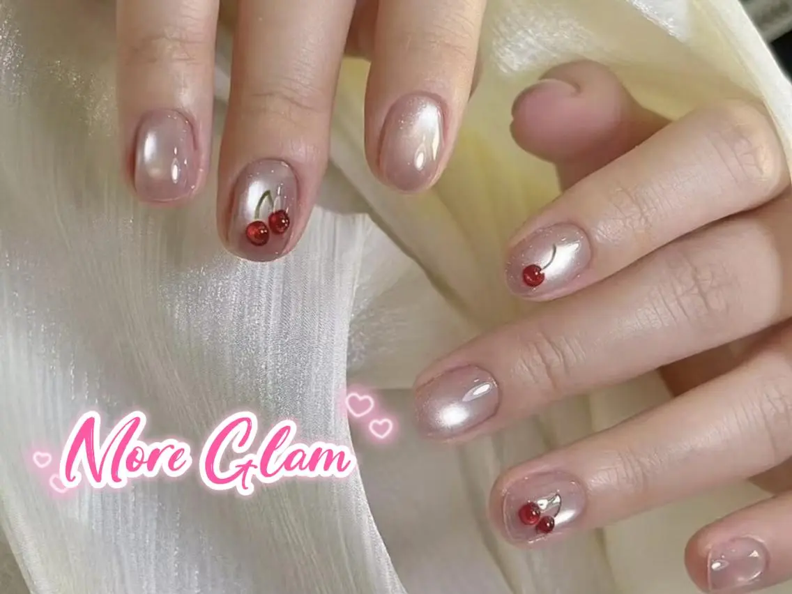ネイル 長さ出し フットネイル フレンチネイル ジェルネイル ガラスフレンチ MoreGlam Nailsのネイルデザイン