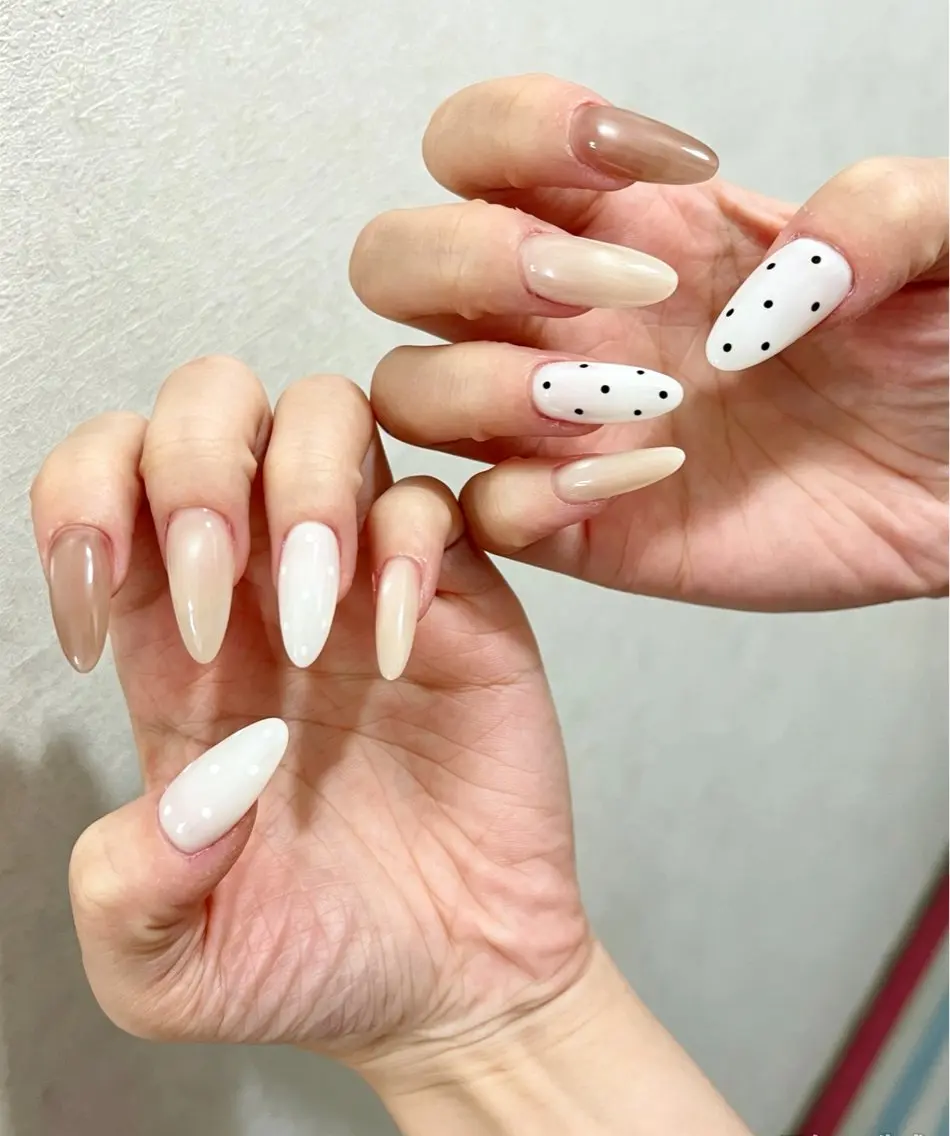ネイル ハンドネイル VELA ネイルサロンのネイルデザイン