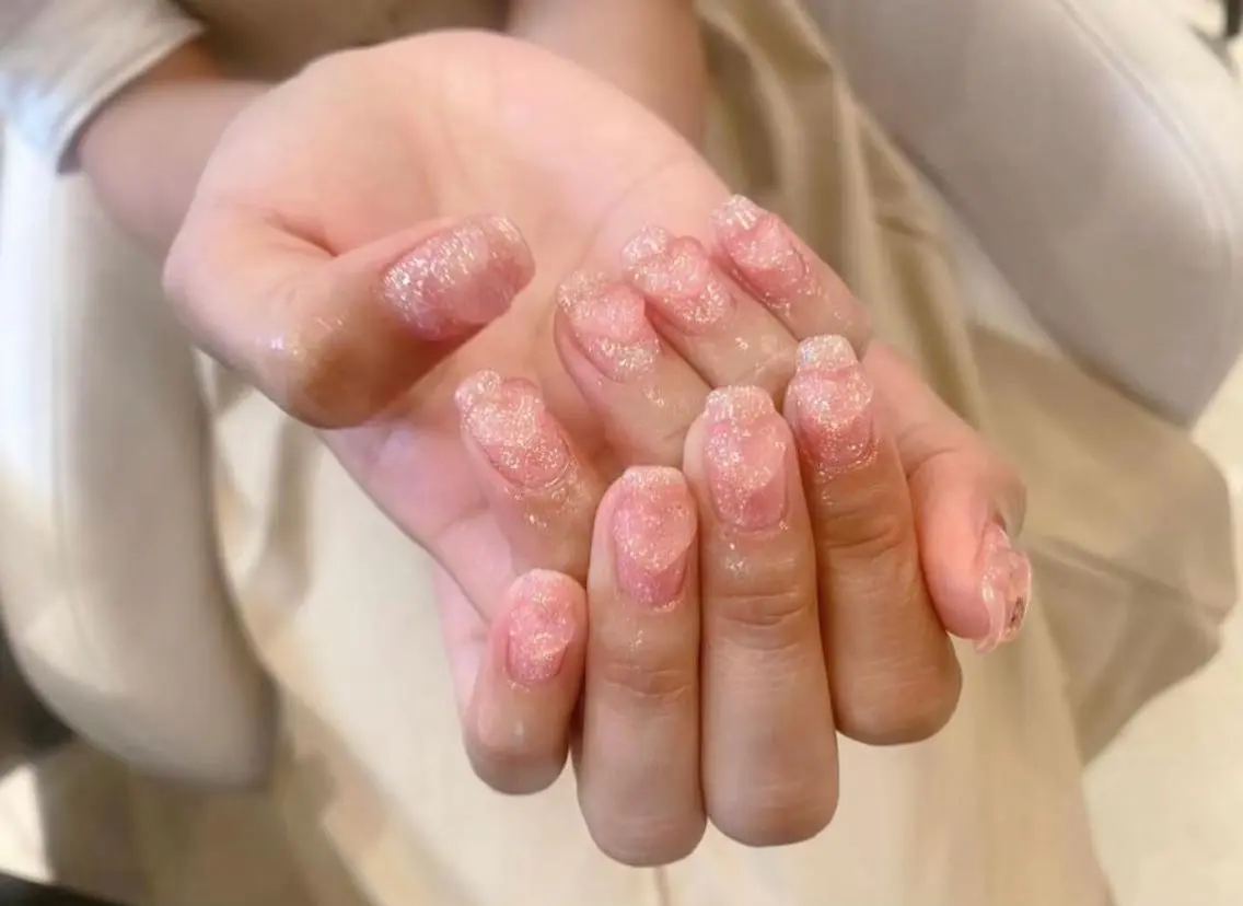 ネイル 持ち込み 【尾下】 ロイヤル•セラピストのネイルデザイン
