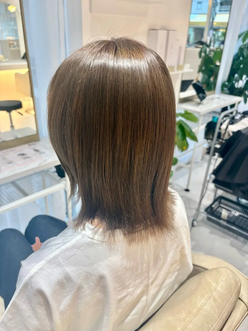 カラー 🥨伊藤みやこ🥨 カットモデル🌈のヘアスタイル
