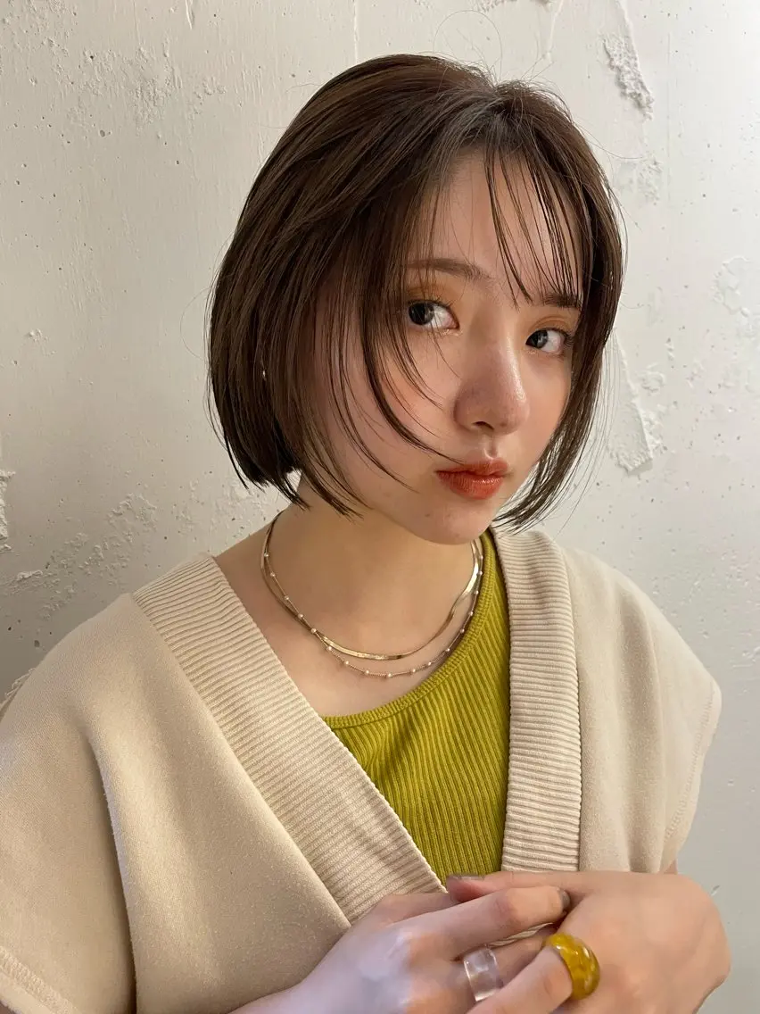 ショート カラー mei|顔まわり ×透明感カラーのヘアスタイル