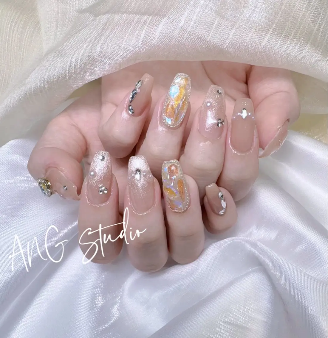 ネイル ハンドネイル ハンドケア ANG Studioのネイルデザイン