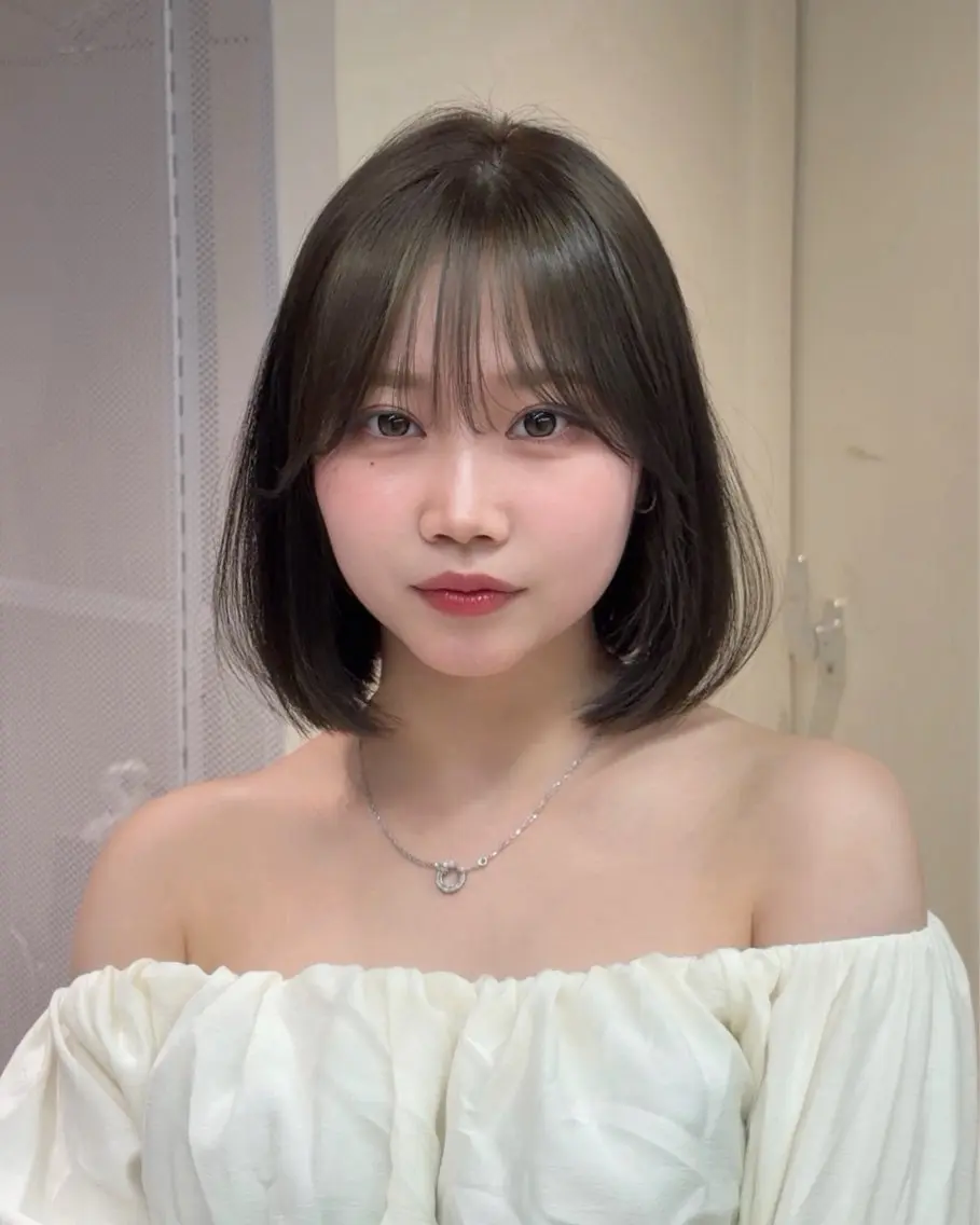 ミディアム カット ヘアカラー トリートメント けいし🐬ボブ 美髪縮毛矯正のヘアスタイル