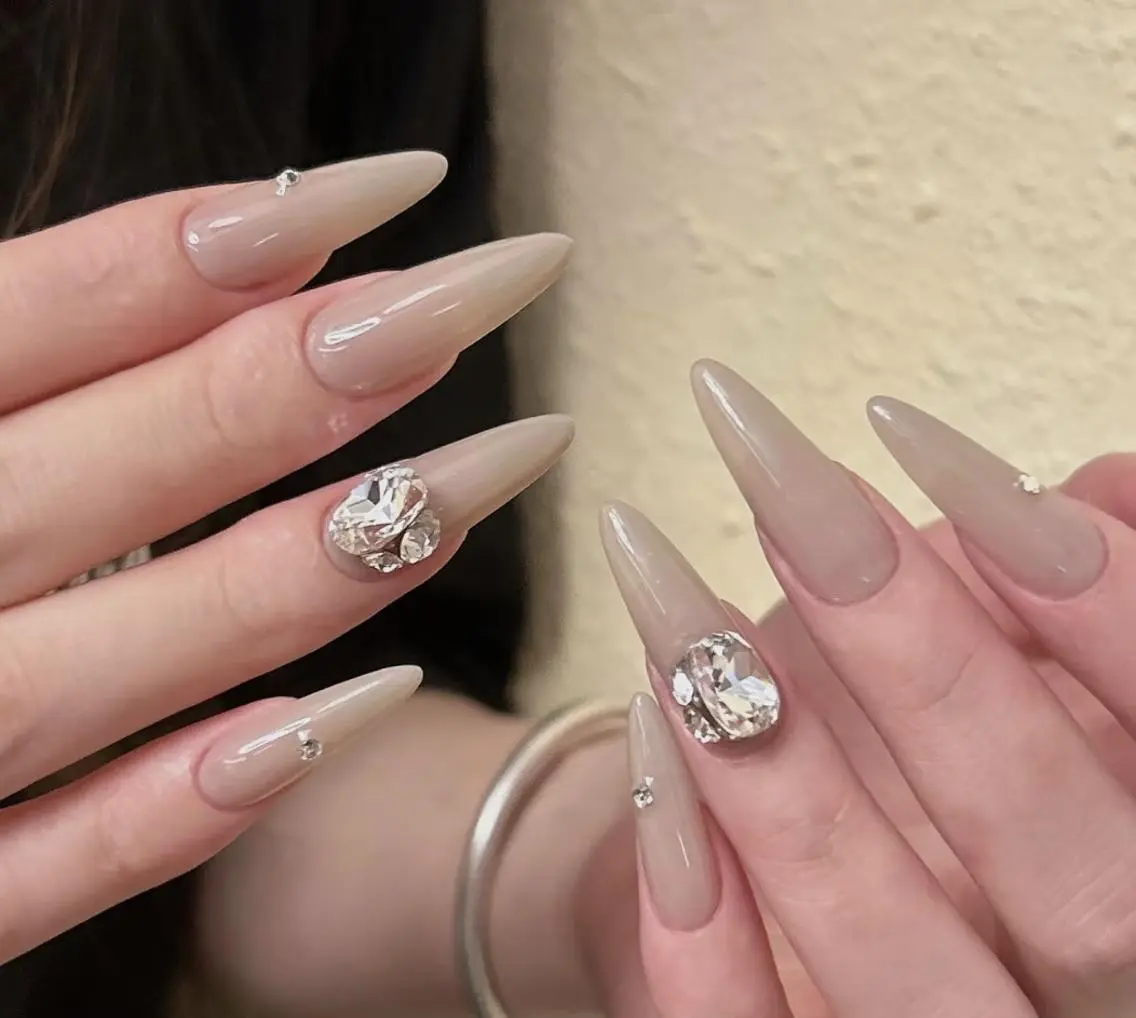 ネイル ハンドネイル TiTi Nail🫧のネイルデザイン