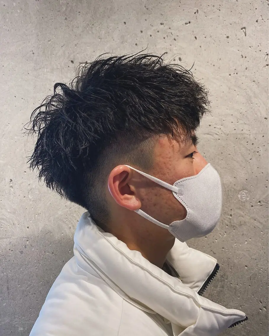 ショート パーマ メンズ メンズバレイヤージュ メンズブリーチ メンズハイライト メンズインナーカラー メンズメッシュ カット 髪質改善/透明感 OAK兵庫のヘアスタイル