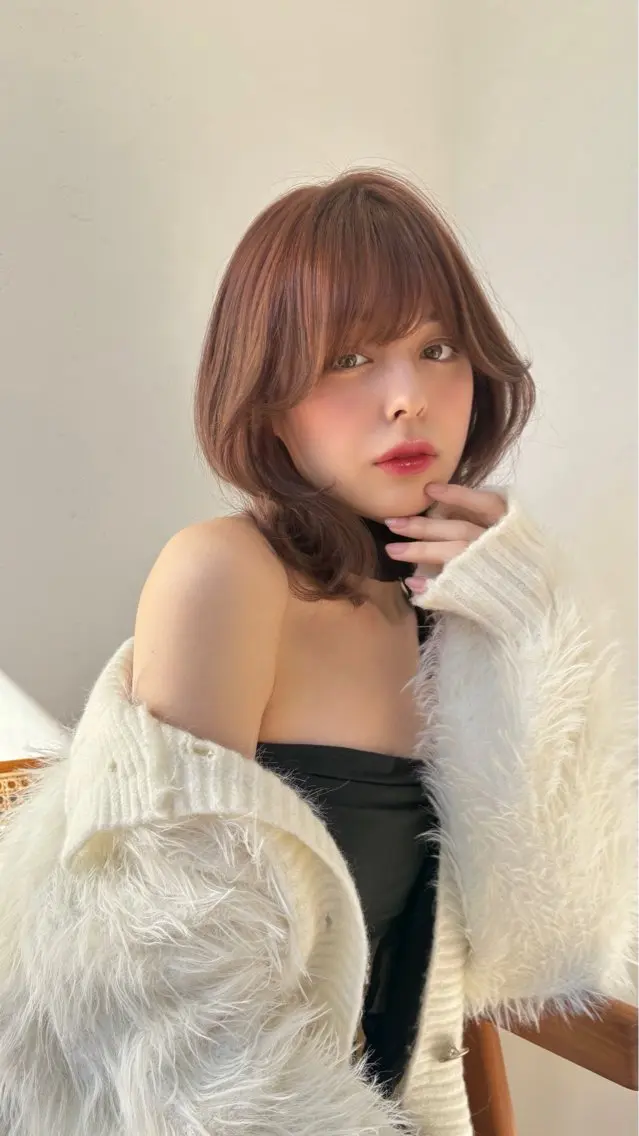 ミディアム ミディアムレイヤー レイヤーカット カット ヘアカラー 韓国レイヤー/垢 抜けカラー/KANAのヘアスタイル