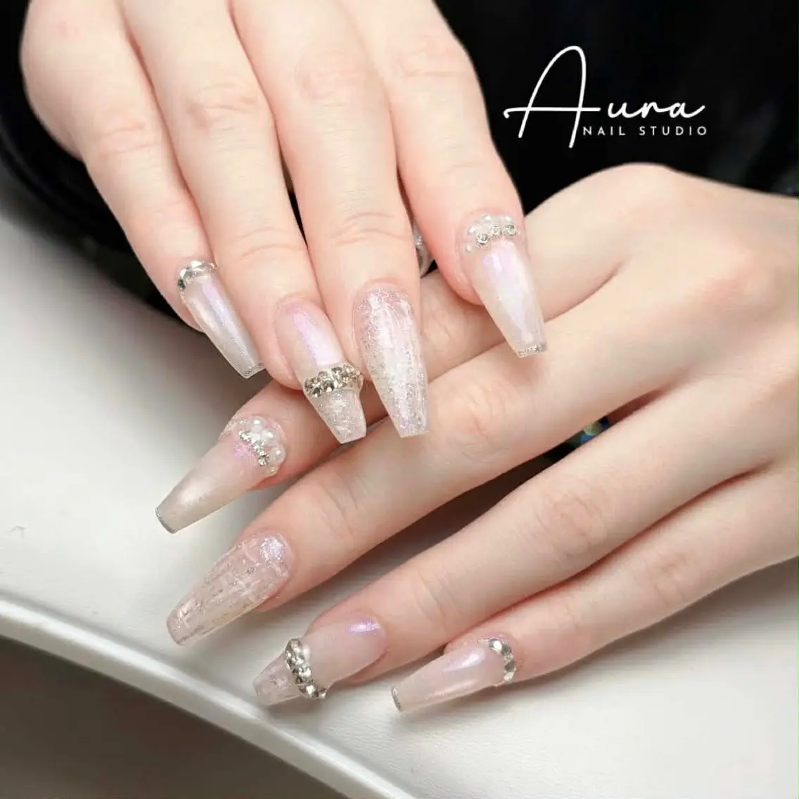 ネイル ハンドネイル Aura Nail HanNaのネイルデザイン