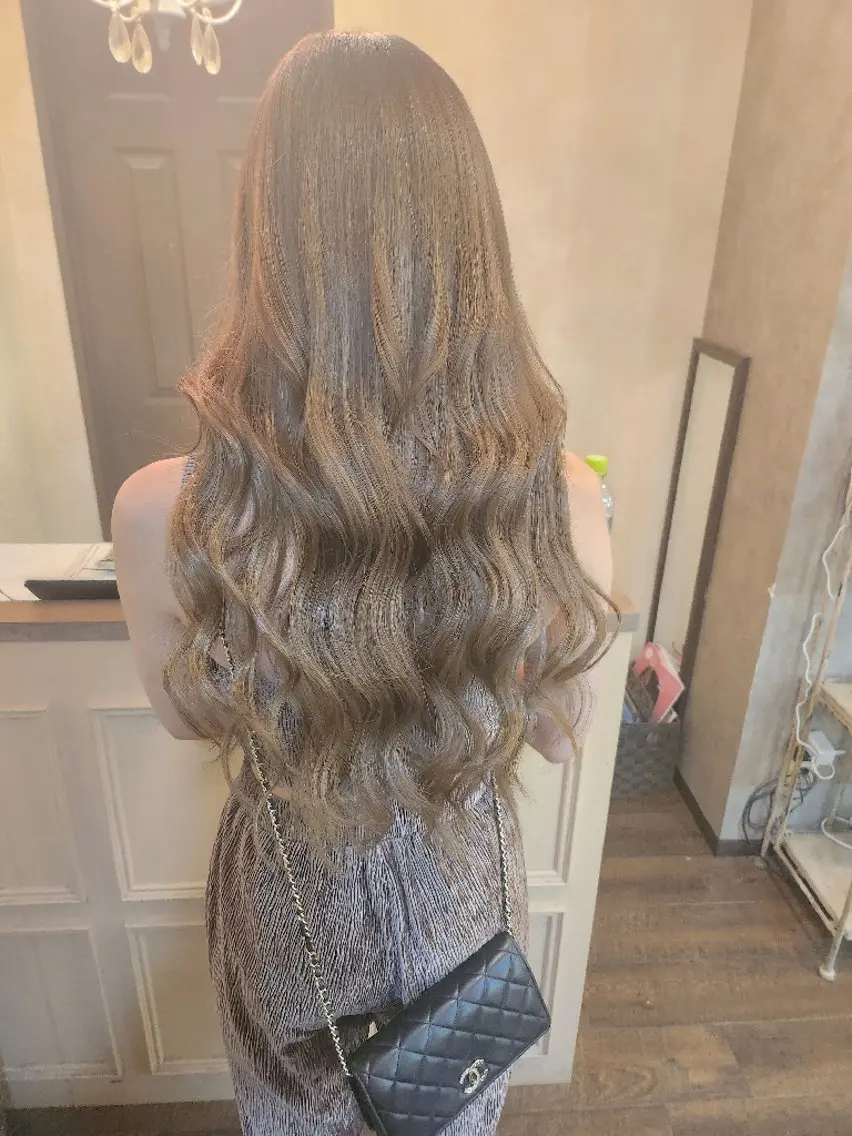 ロング ヘアアレンジ シールエクステ エクステ カット エクステ 田井中 悠紀のヘアスタイル