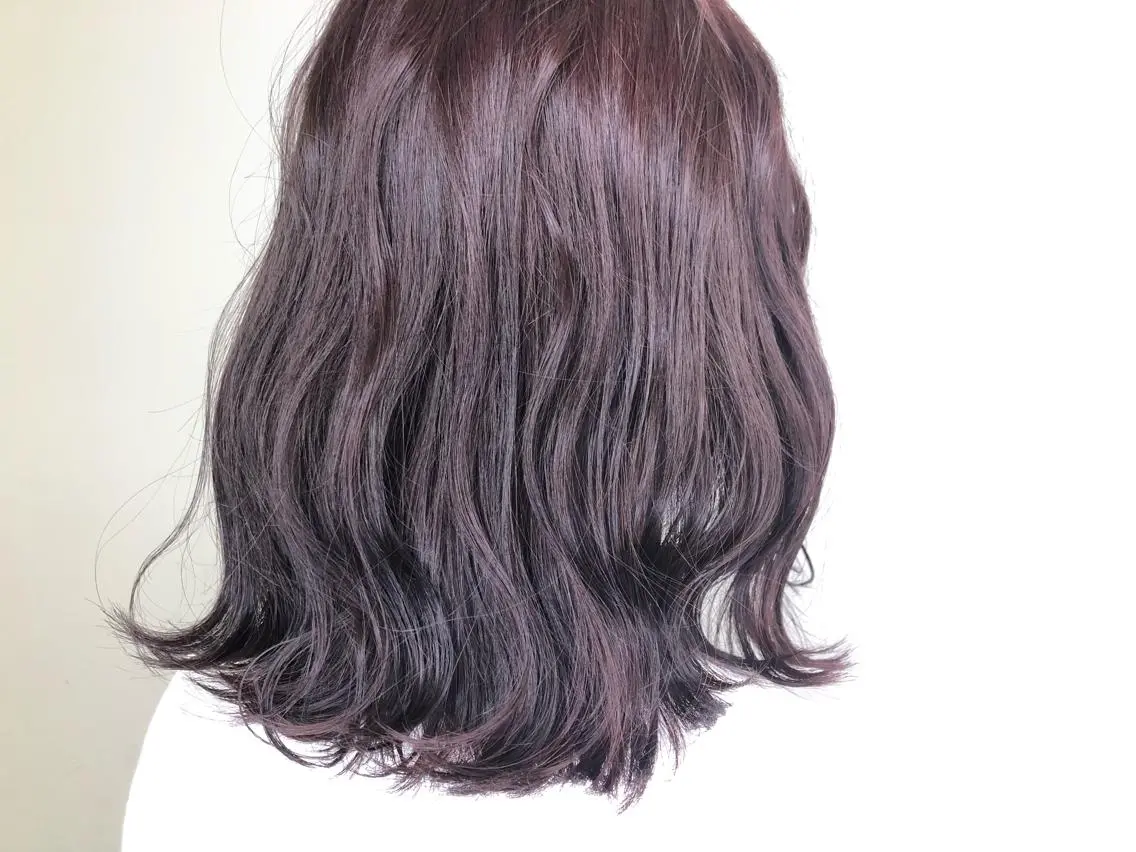 ミディアム パープルカラー メンズ レイヤー ウルフ 弓木啓輔のヘアスタイル