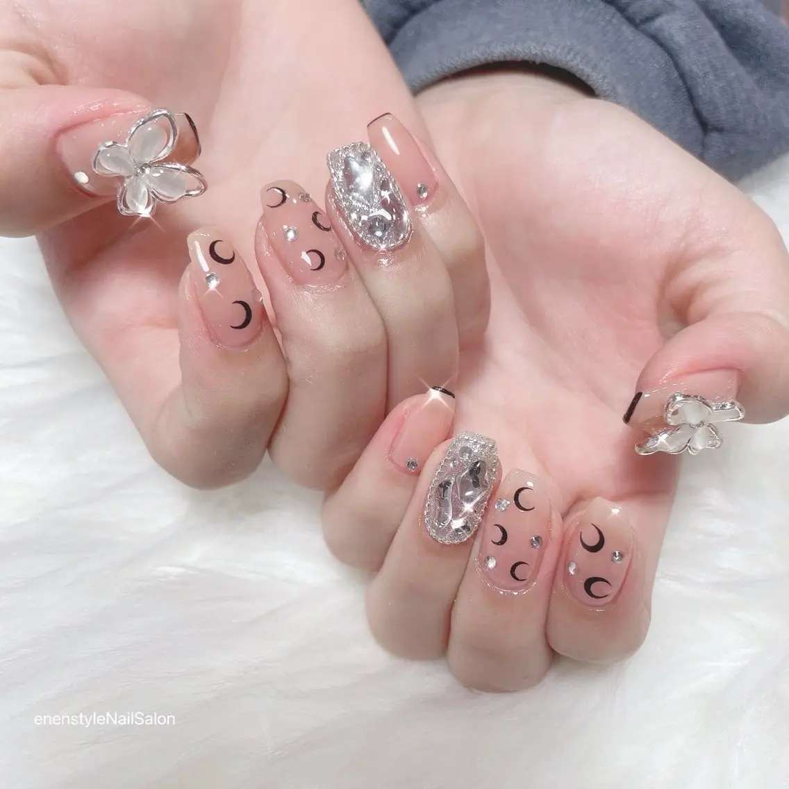 ネイル ハンドネイル 🐾enen style 🐾のネイルデザイン