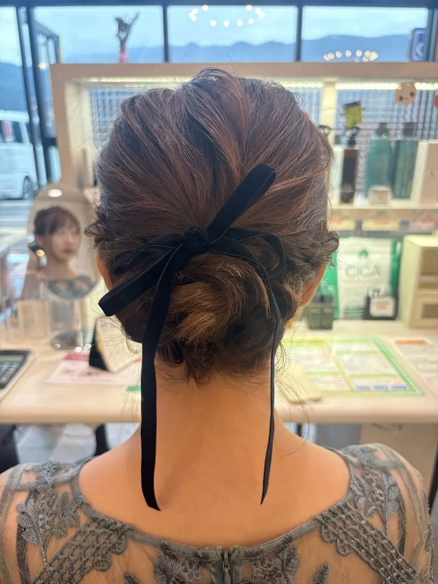 ヘアアレンジ ヘアセット 🫧美髪&髪質改善 𝔼𝕀𝕄𝕀🫧のヘアスタイル