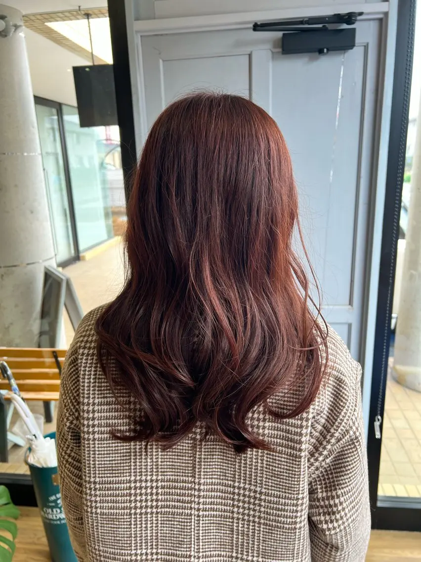 ロング カラー ブラウンカラー ピンクカラー ピンクブラウン ヘアカラー トリートメント ツキダテ ユイのヘアスタイル