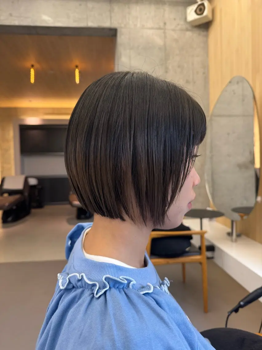ショート ボブ 顔まわりレイヤー レイヤーカット カット トリートメント 【髪質改善】 kasumi🌷🌷のヘアスタイル