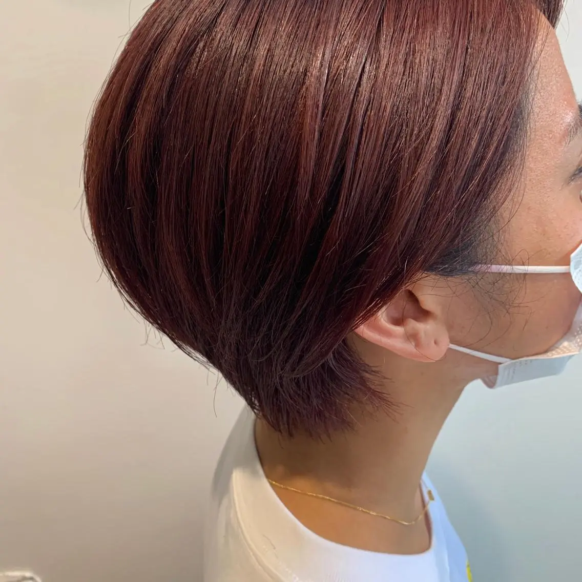 ショート カラー ボルドーカラー "小顔カット" Fuko.のヘアスタイル