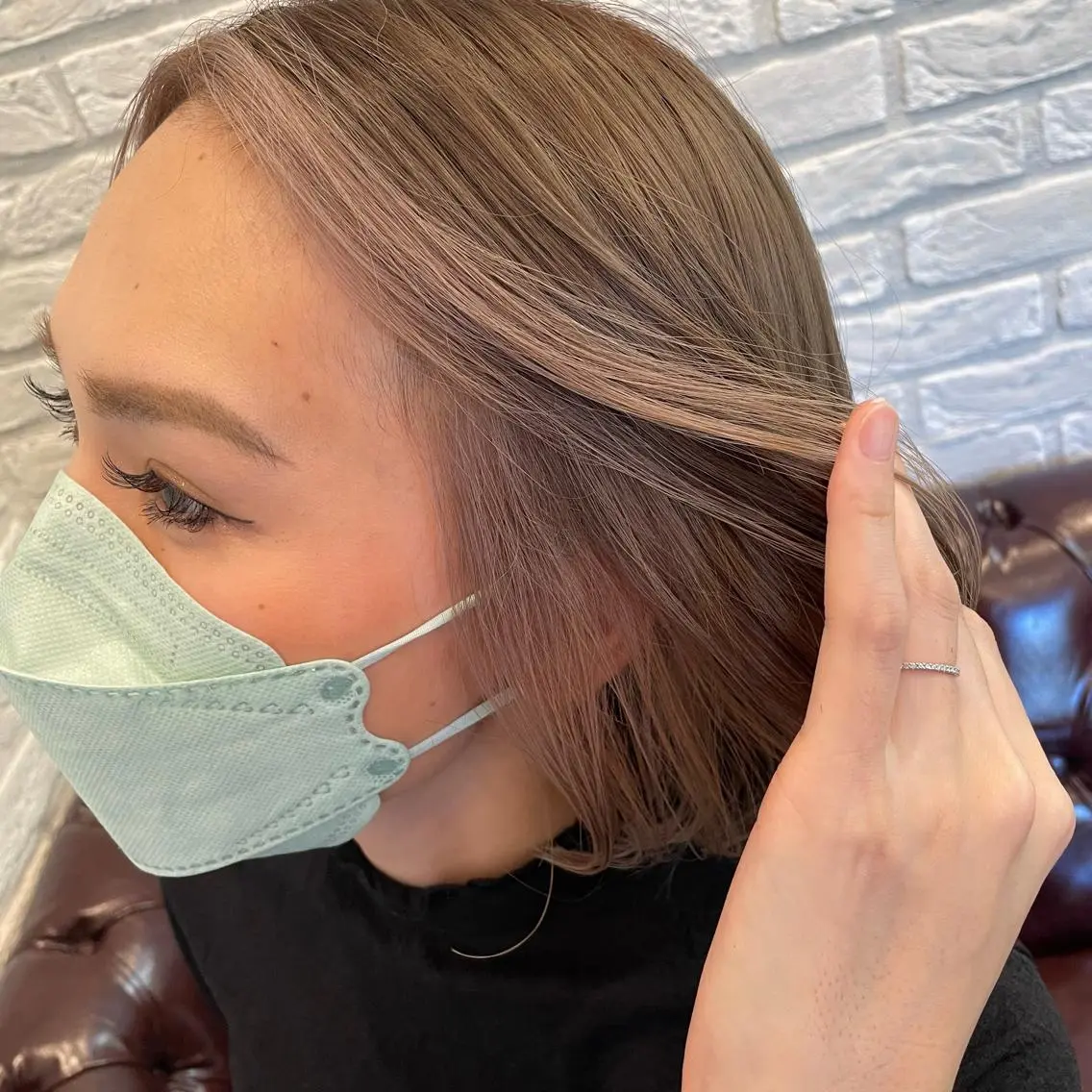 ミディアム カラー ミストバング ベージュカラー フェイスフレーミング ホワイトベージュ erina💖 CLUTCH天王寺のヘアスタイル