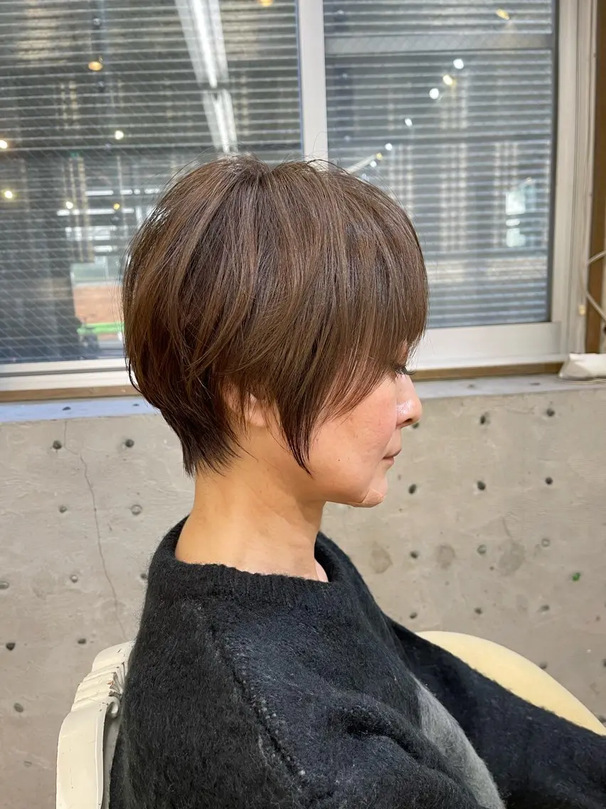 ショート 及川 光のヘアスタイル