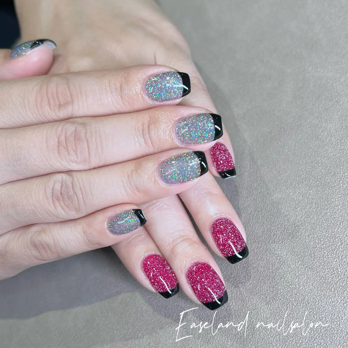 ネイル フレンチネイル Ease Landのネイルデザイン